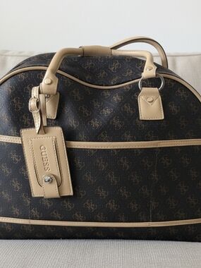 guess logo affair dome travel tote bag Black Berta Deluxe GUESS - Brandclub - Norom